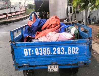 Dọn trọ ngày mưa tại Bình Tân